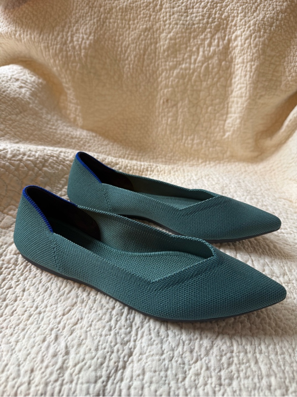 Rothy’s The Point Aquamarine Teal Knit Flats Retired Size 6.5